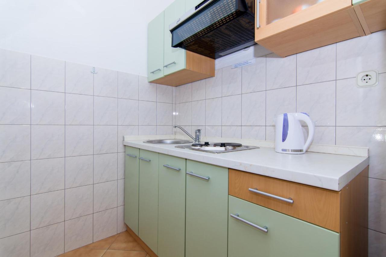 Holidays Apartments Slanada With Terrace And Sea View, Near The Beach & Town Trogir, Free Parking, Quiet Place On Peninsula Ciovo Eksteriør billede